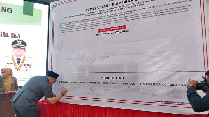 Songsong Pilkada, Warga Padang Perkuat “Bhineka Tunggal Ika”