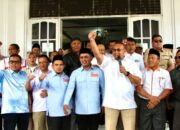 Pilkada Kabupaten Solok: Raih Suara Terbanyak, Jon Firman Pandu-Candra Lantunkan Salawat Nabi