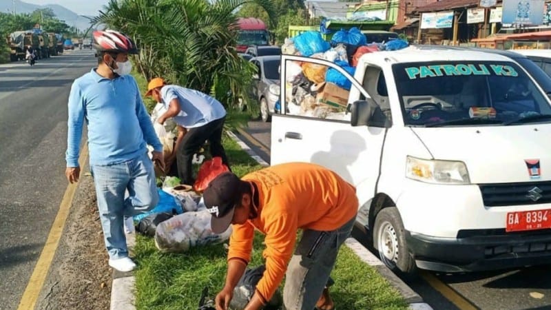 Mulai 2025, Pengelolaan Sampah di Kota Padang Diserahkan ke Kelurahan