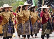 FOTO-FOTO Indahnya Ranah Minang! Banyak Ragam Seni Budaya Minangkabau yang Mempesona 