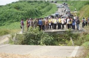 Lama Putus Diterjang Banjir, Jalan Solok Selatan-Dharmasraya Segera Tersambung Kembali