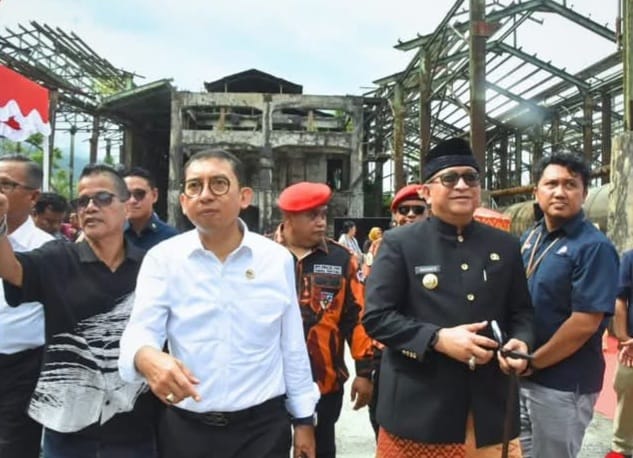 Menteri Kebudayaan RI Kunjungi Pabrik Semen Pertama Asia Tenggara yang Kini Tinggal Kerangka