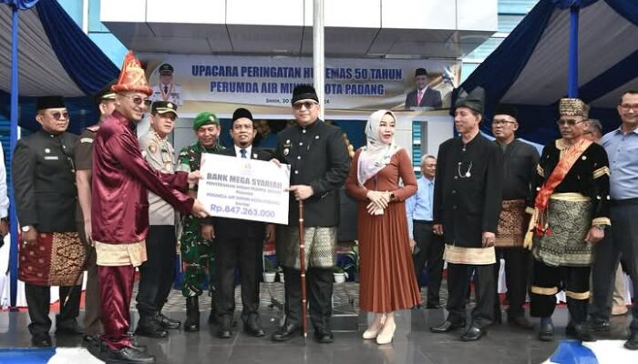 Prestasi Emas di Usia 50 Tahun, Perumda AM Padang Terus Berkembang Bersama Warga Kota