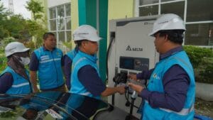 59 SPKLU Tersebar di Jalur Mudik dan Objek Wisata di Sumbar, Kini Liburan ke Ranah Minang Makin Nyaman dengan Kendaraan Listrik