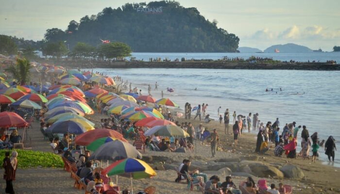 Catat! Ini Nomor HP Layanan Keamanan Bagi Wisatawan di Padang, Jika Ada Pungli Segera Lapor!