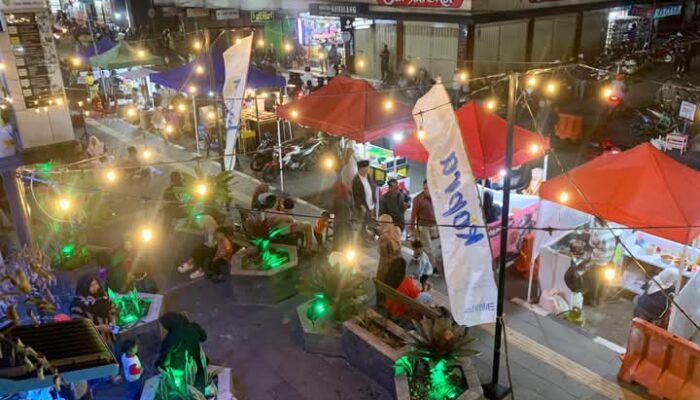 Keren! Transaksi Digital di QRIS Night Padang Panjang Tingkatkan Daya Beli Masyarakat