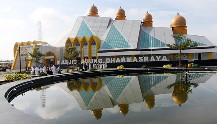 Dihadiri Bupati dan Wabup, Warga Nagari di Imbau Shalat Ied di Masjid Agung Dharmasraya