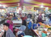 Kunjungi Pasar Pabukoan Padang di RTH Imam Bonjol, Semua yang Enak Tersaji Disini!