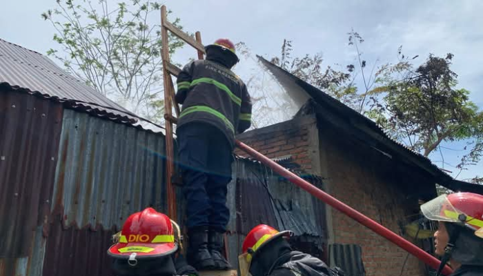 Dramatis! Laporan Cepat ke PCC 112 Berhasil Selamatkan 6 Korban Kebakaran di Padang