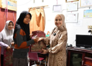 Senyum Ceria Anak Panti Asuhan Sambut Kedatangan Ketua TP PKK Ny. Dian Fadly Amran