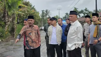 Usai Lebaran, Jalan Payakumbuh-Sitangkai 50 Kota Dibikin Kinclong dengan Rigit Beton