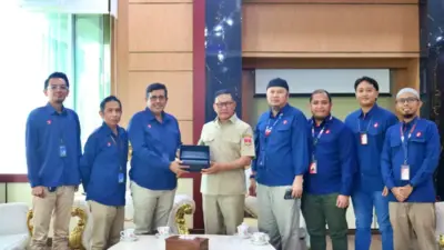 Gandeng Telkomsel, Walikota Ramlan Nurmatias Jadikan Bukittinggi Kota Serba Digital