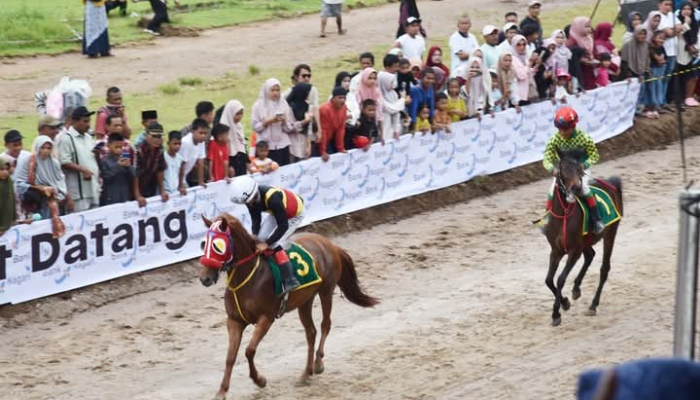 Walikota Pariaman: Pacu Kuda Iven Tepat Dorong Pertumbuhan Ekonomi dan Pariwisata