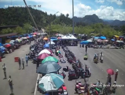 Pantai Carocok Ramai, Pendapatan Parkir Kecil! Ini Klarifikasi Dishub Pesisir Selatan