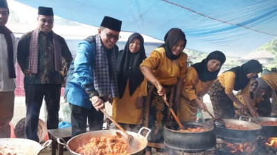 Menilik Semangat Gotong Royong Warga Batipuah di Tradisi “Alek Kapalo Banda Pincuran Tujuh”