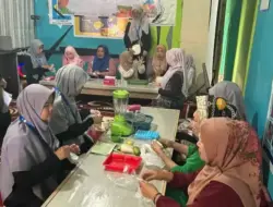 PPDI dan Vertex Group Latih Penyandang Disabilitas Membuat Permen dari Bahan Sayur dan Buah