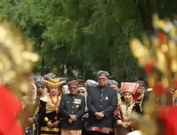 “Datang Dianta, Pai Balapeh”, Begini Tradisi Warga Tanah Datar Sambut Pemimpin Baru