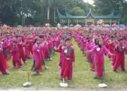 Berakaian Adat Nusantara, 3.500 Murid TK Menari Serentak di Lapangan Imam Bonjol Padang