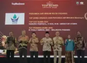 Walikota Fadly Amran Pembina Terbaik, Dirut Perumda AM Padang CEO Terbaik