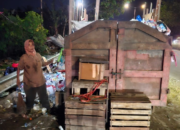 Tetap Bertugas saat Lebaran, Petugas DLH Padang Sesalkan Warga Buang Sampah Tidak Sesuai Jadwal