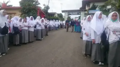 Resmi! Pemko Bukittinggi Gratiskan Uang Komite Bagi Siswa SLTA/SLB, Ini Syaratnya