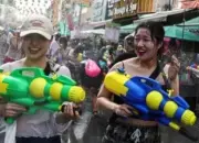 Astaga! Ratusan Orang Tewas dan Ribuan Cidera dalam 5 Hari “Perang Air” di Thailand