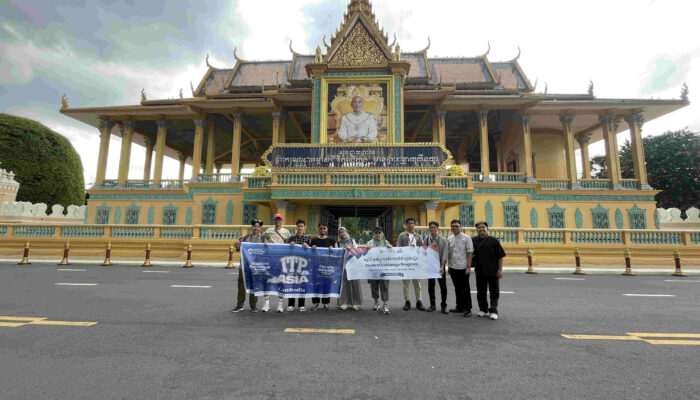 Mahasiswa ITP Ekpos Sistem Siber Modern di Camtech University Kamboja