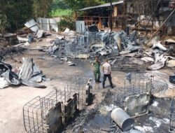 Diduga Ilegal, Warga Resah! Saksi Mata Ungkap Kebakaran Gudang BBM di Bukittinggi