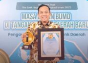 Bank Nagari Raih Penghargaan Golden Champion-Excellent Financial Performance in 7 Consecutive Years 