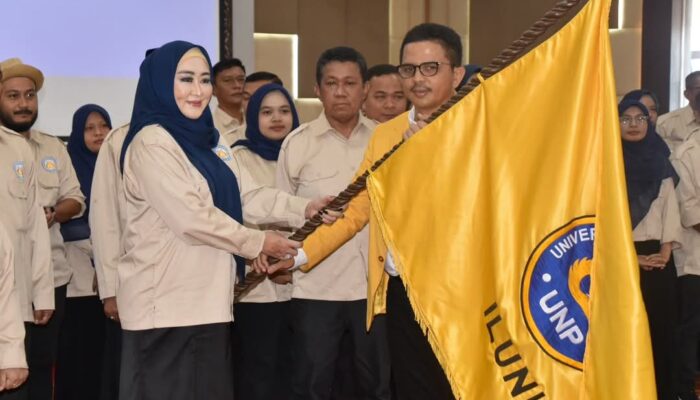 Lisda Hendrajoni Terpilih Sebagai Ketua DPP Iluni Pascasarjana UNP 2025-2030