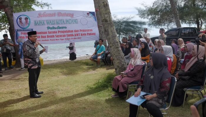 Begini Strategi Pemko Padang Tingkatkan Produktifitas Ibu-ibu Petani