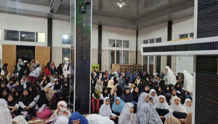 Siswa SD dan SLTP di Pasaman Barat Wajib Ikut Didikan Subuh Bersama