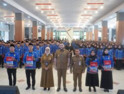 Padang Terima 397 Pegawai Baru, Lepas 484 Pensiunan