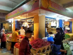 Kisah Warga Padang Masak Rendang Daging Kurban Saat Harga Kelapa Selangit