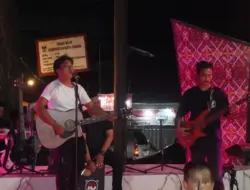 Setiap Malam Minggu, Pantai Padang Kembali “Menari” dan “Bernyanyi”