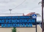 SPMB Online SMP Kota Padang Dibuka, Pendaftar Bisa Pilih Dua Sekolah