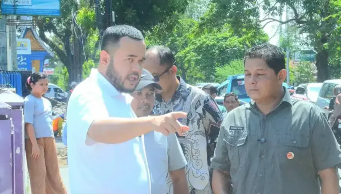 Pusat Kuliner Pindah ke Jalan Suliki, Trotoar Perintis Kemerdekaan Bersih dari PKL