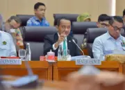 Bahlil Meradang: “Ini yang Tak Becus Dirut PLN atau Dirjen Saya, Kok Data Listrik Desa Kalian Beda!”