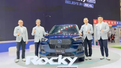 Tampang Keren! Inilah Keunggulan Teknologi Rocky e-Smart, Mobil Hybrid Pertama dari Daihatsu 