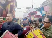 Dari Pengusaha Pariaman, Basko Hingga Turis Mancanegara Antusias Ikuti Hoyak Tabuik 2025 