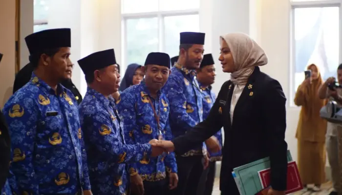 Daftar 18 Pejabat Eselon III Pemkab Dharmasraya yang Baru Dilantik Bupati Anissa Ramadhani