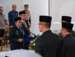 Lantik Sekda Baru, Bupati Tanah Datar Juga Mutasi 4 Pejabat Kepala OPD