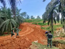 Progres Pembangunan Jalan Baru di Muaro Momong Pulau Punjung Oleh TNI Masuk Desa