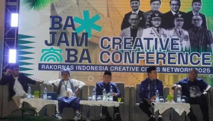 Menteri Ekraf Dorong Kolaborasi Kreatif Nasional di Momentum HJK Padang ke-356