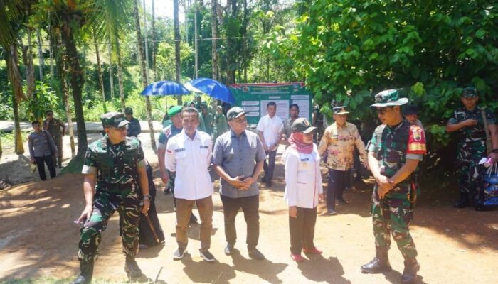 TNI Manunggal Sukses Buka Jalan Baru Trans 1 – Trans 2 di Nagari Sungai Kambut Dharmasraya