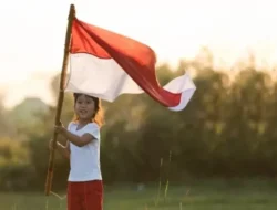 Semarak 17 Agustus Dimulai, Warga Diimbau Pasang Bendera Merah Putih Depan Rumah!