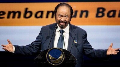 Ahmad Sahroni, Nafa Urbach, Eko Patrio dan Uya Kuya Dinonaktifkan dari Anggota DPR RI