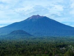 Ekowisata Jalur Pendakian Gunung Kerinci Dongkrak Ekonomi Masyarakat Solok Selatan