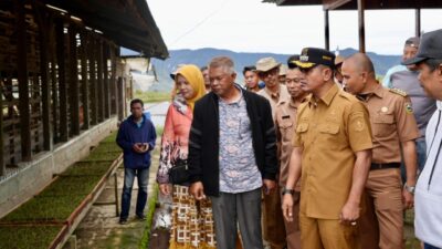 Pemkab Solok Dorong Alahan Panjang Jadi Sentra Nasional Pertanian Bawang Berkualitas