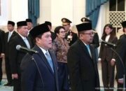 Mengejutkan! Erick Thohir Dicopot dari Menteri BUMN, Dilantik Jadi Menpora